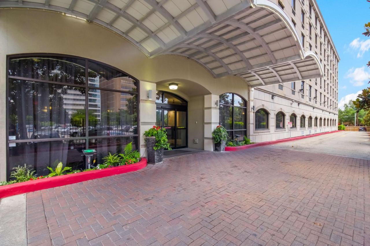 Surestay Plus Hotel By Best Western Houston Medical Center Экстерьер фото