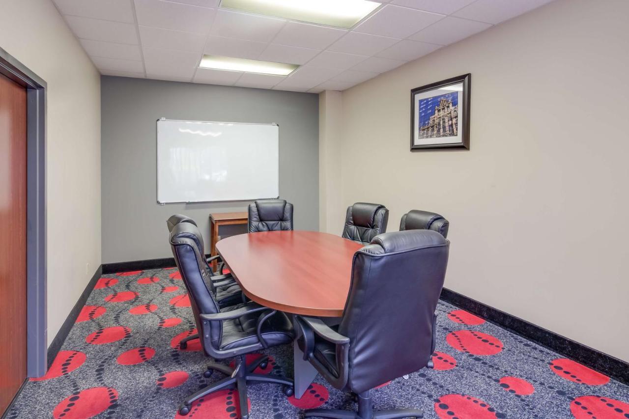 Surestay Plus Hotel By Best Western Houston Medical Center Экстерьер фото