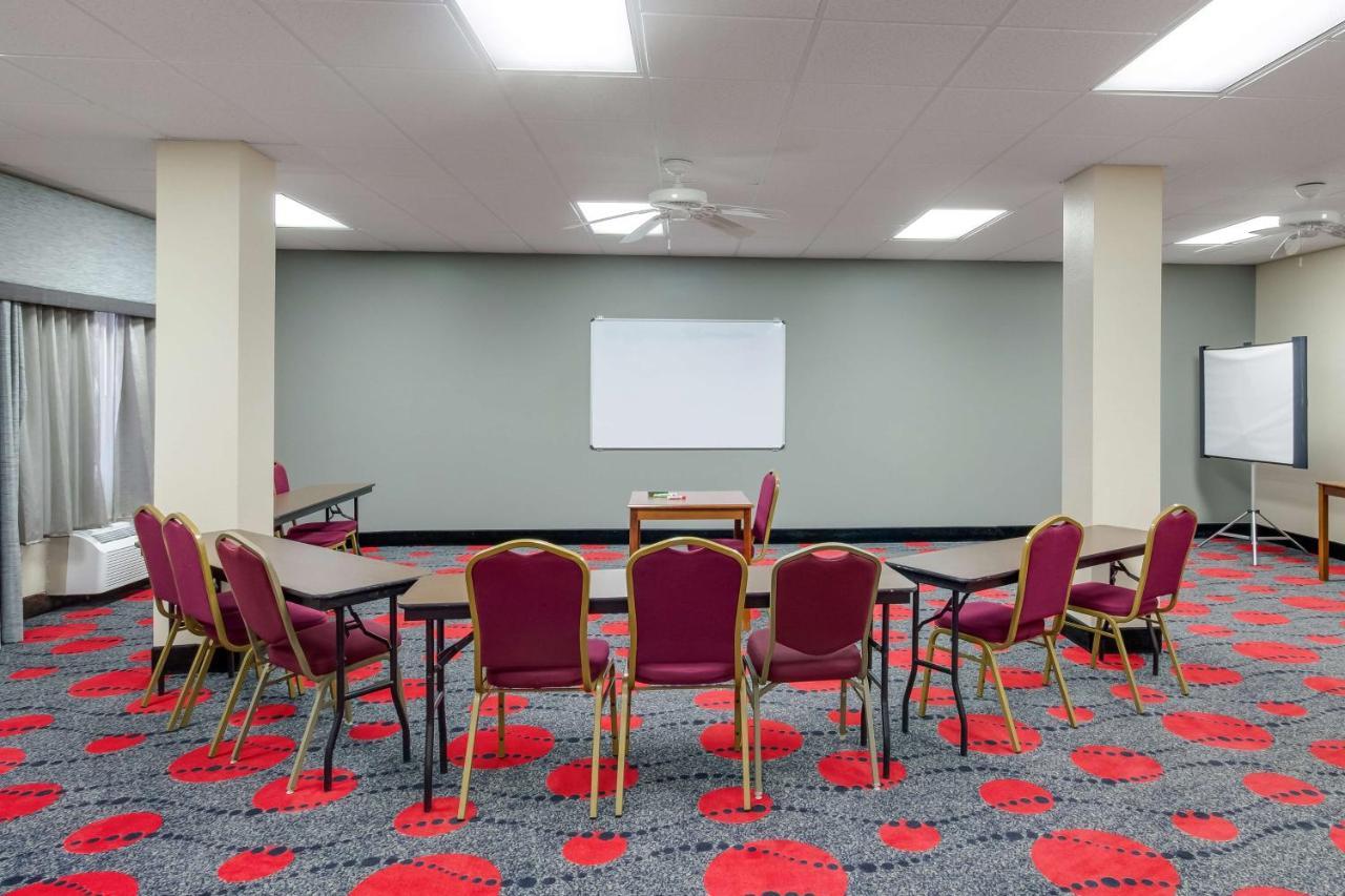 Surestay Plus Hotel By Best Western Houston Medical Center Экстерьер фото