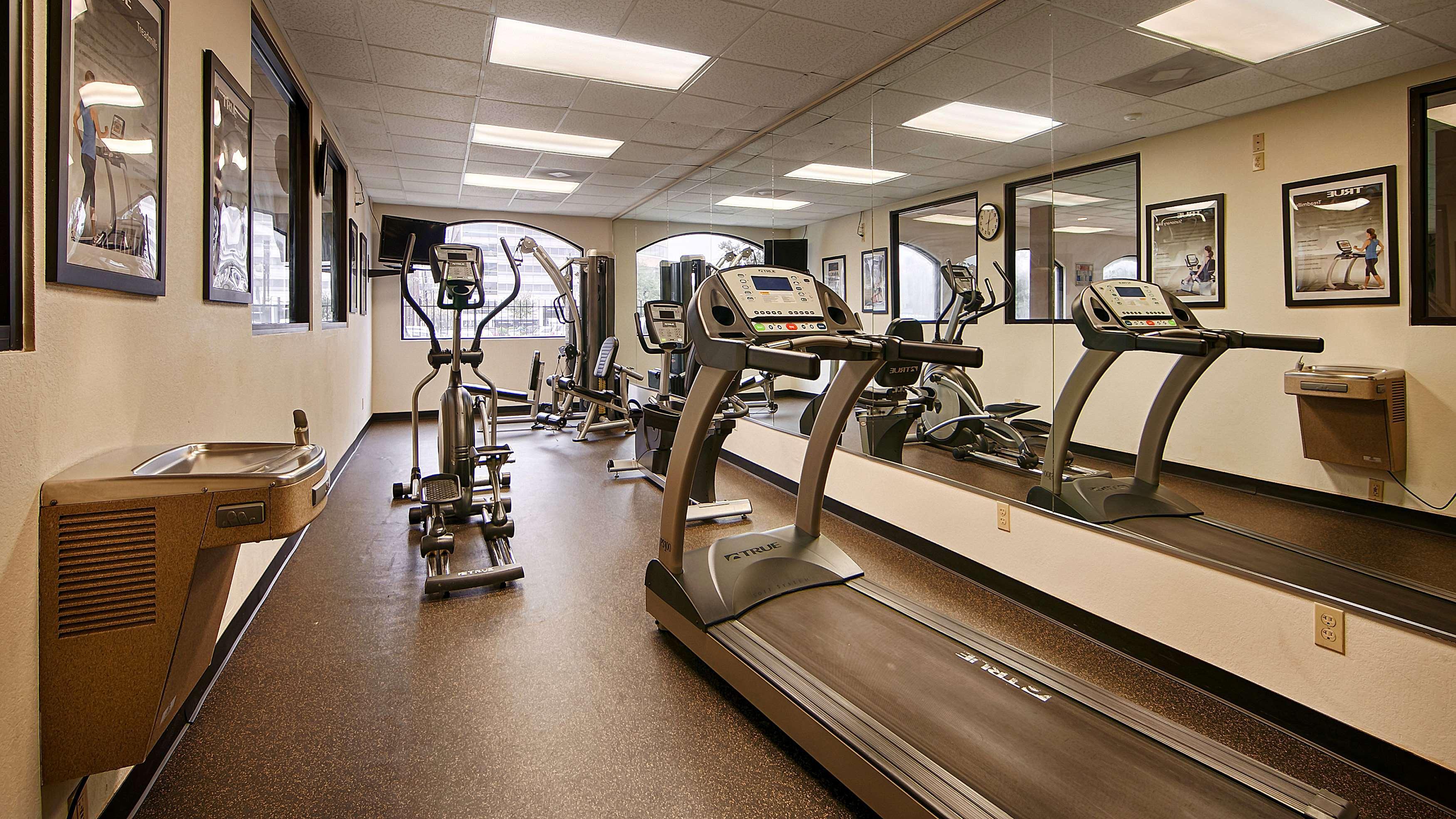Surestay Plus Hotel By Best Western Houston Medical Center Экстерьер фото