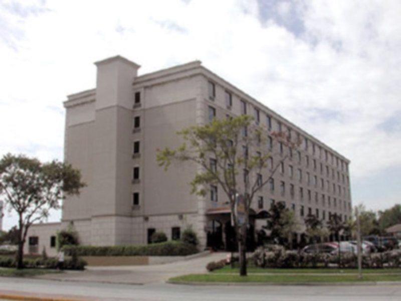 Surestay Plus Hotel By Best Western Houston Medical Center Экстерьер фото
