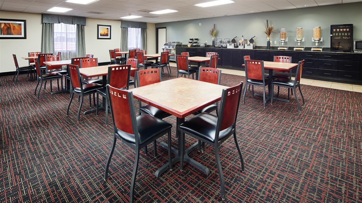 Surestay Plus Hotel By Best Western Houston Medical Center Ресторан фото